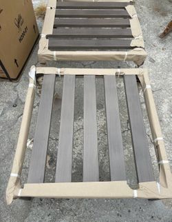 Metal garden ottoman
