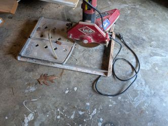 MK Diamond MK 470 Tile Saw - Motor Runs Great (Missing Tray)