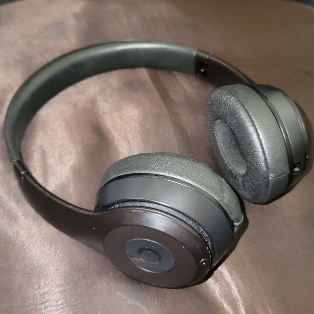 Beats SOLO 3 - A1796 - Black