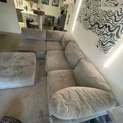 Sectional Couch 