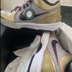 Kobe 4’s “Gold Medal”