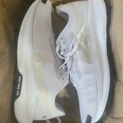 Nike Pegasus Trail 5 Running Shoes Men's Size 10.5