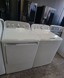 GE oversized set top load washer & electric dryer with warranty delivery available fee depends on address 🏠🚛🛣️