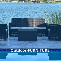 Outdoor Patio Furniture Set 