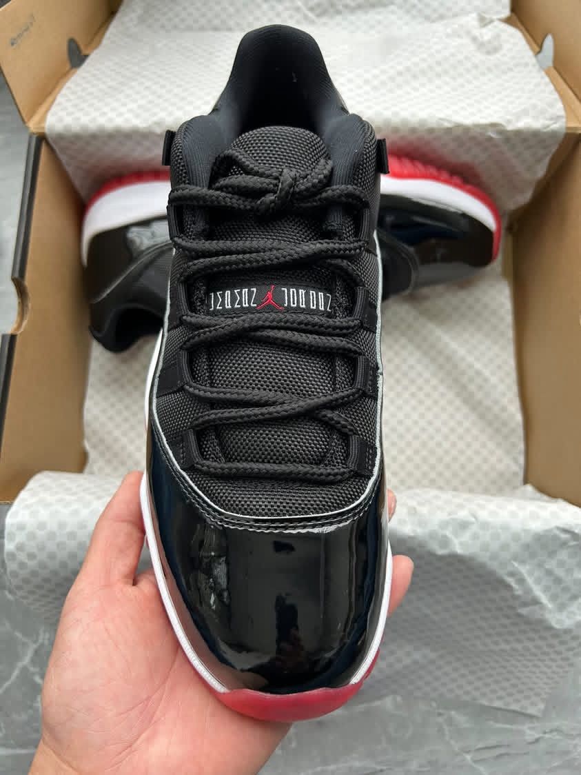 Jordan Retro Bred 11s Size 8