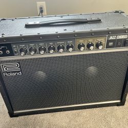 Fully Functional Roland Jazz Chorus 40 Watt
