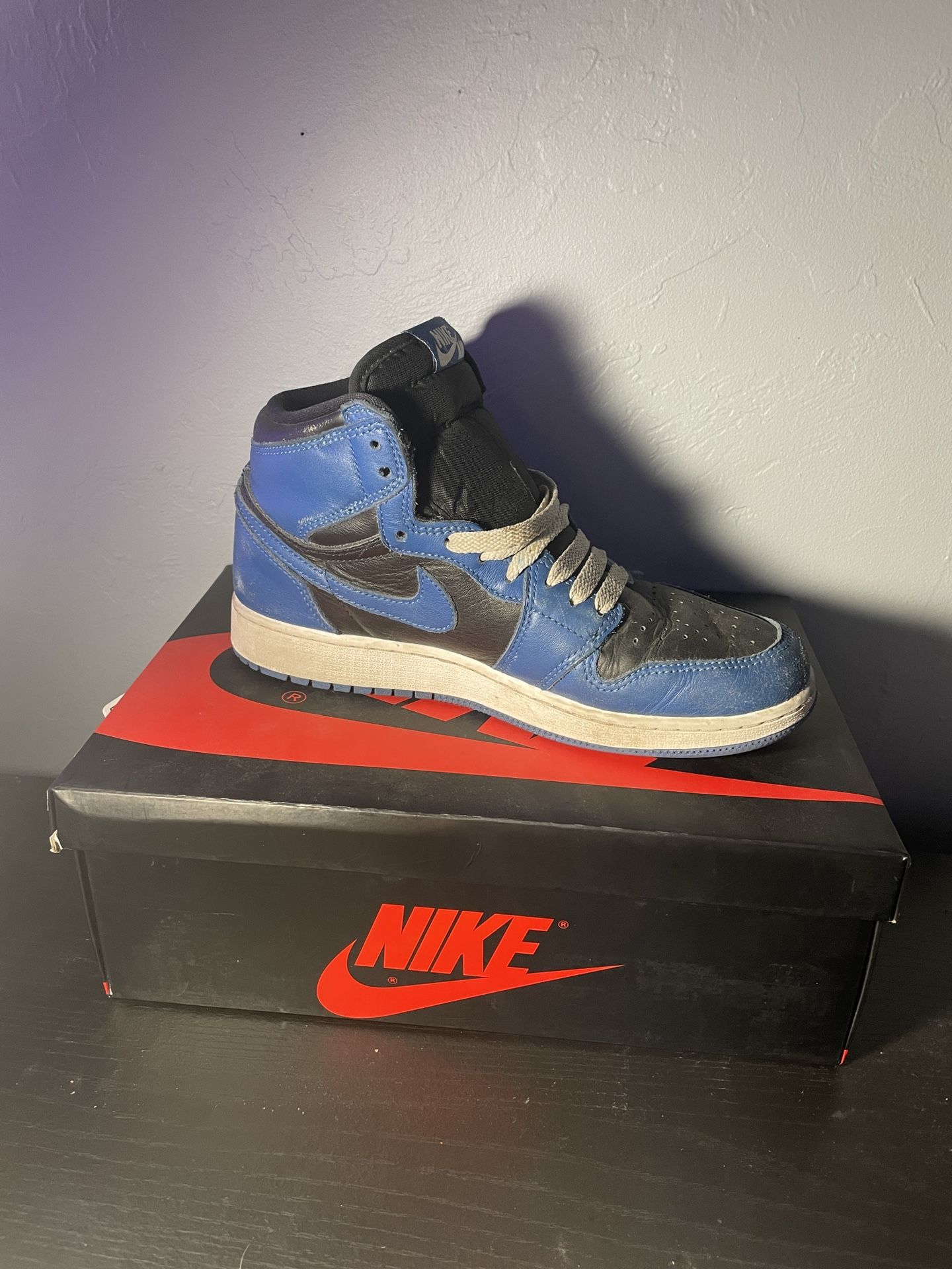 Dark Blue Jordan Marina Size 6Y