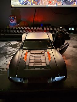 JADA TOYS Batmobile 2022