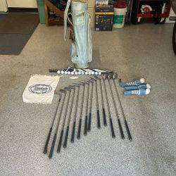 Golf Clubs. Ladies Or Juniors Pinseeker Complete Set USA Nice Set