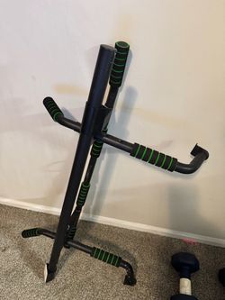 Freestanding Pull-Up Bar