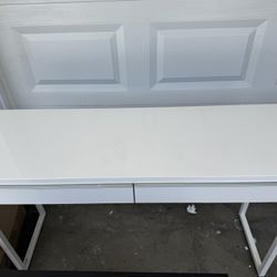 IKEA VANITY/DESK TABLE