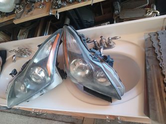 2011 G35 Infiniti headlights