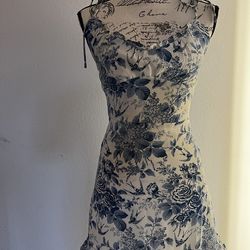 Combo :  Small Blue Floral Dress + DAMAGED -VTG Dr Martens Black Boots -7