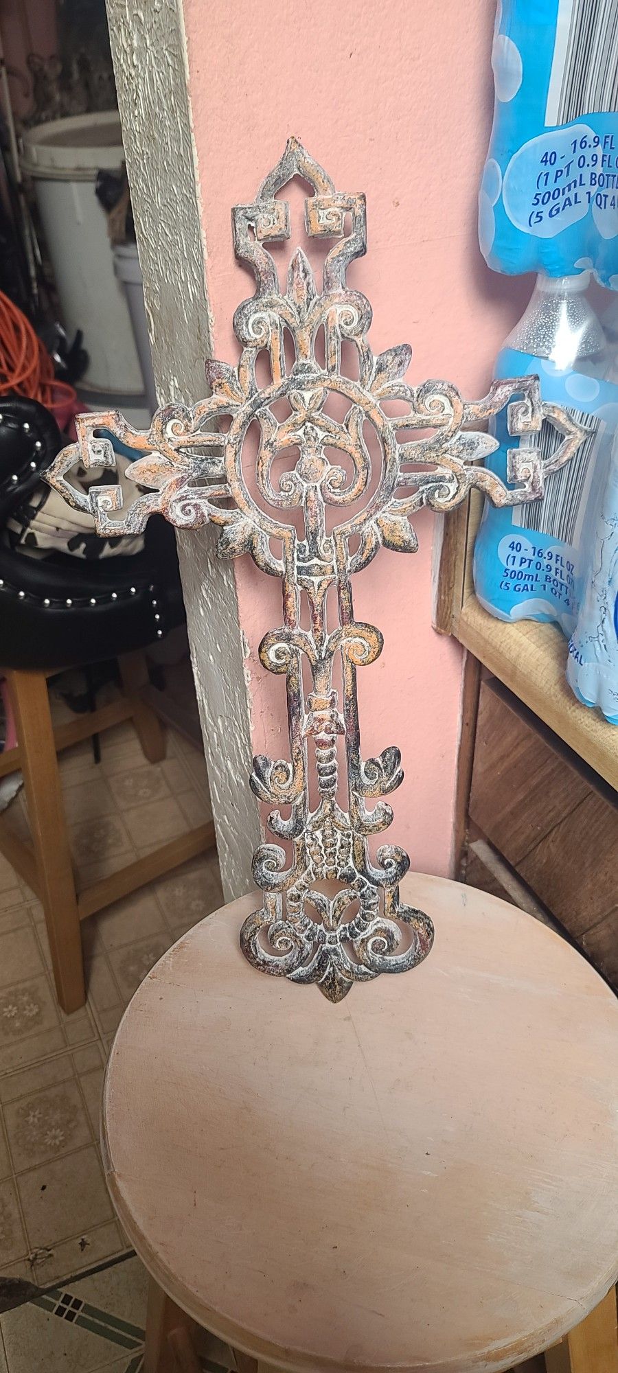 CAST IRON CROSS ( NICE ) !