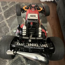 Rc gas powered car