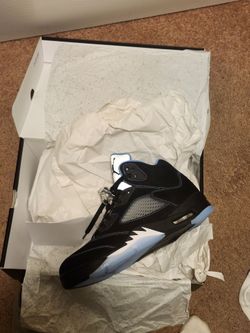 Jordan 5's north Carolina/black