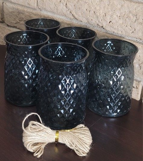 Black Plastic Vases - 5 count