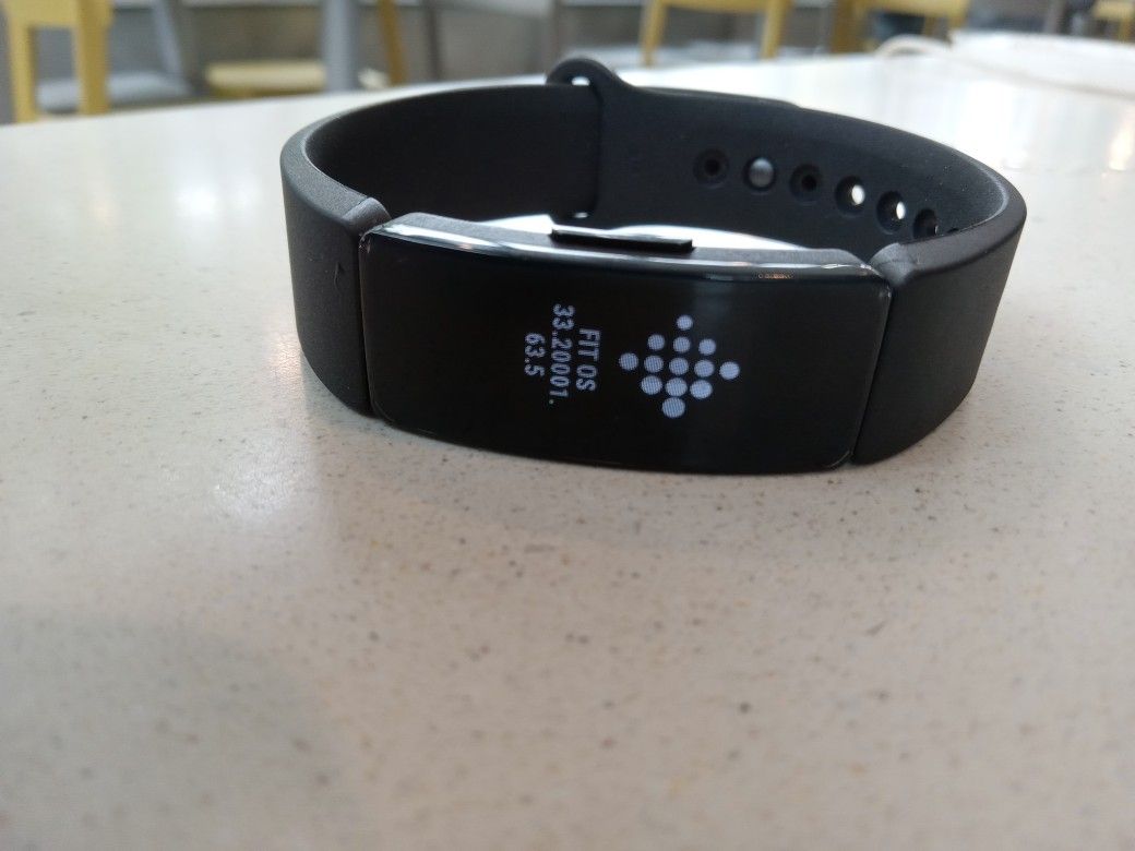 Fitbit FB412 Inspire. Charger Included
