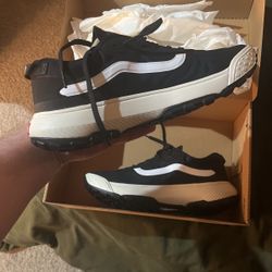 Brand New Vans MTE Crosspath