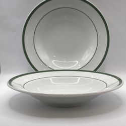 Williams Sonoma Brasserie Kelly Green 9” Soup Bowls Set Of 4 for Sale in  Pasadena, CA - OfferUp