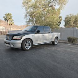 2003 Ford F150 harley Davison Edición 100th Aniversary 