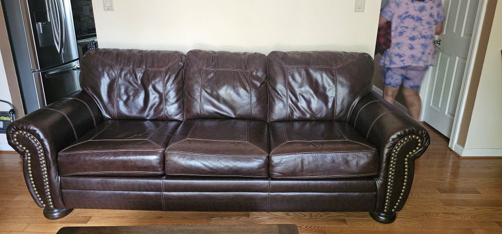 Leather Couch With Foldable Queen Bed