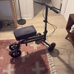 Knee Scooter 