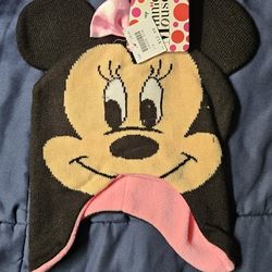 Minnie Mouse Beanie $5