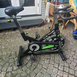 Stationary bike