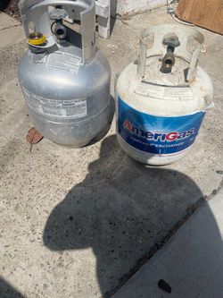 Gas tanks