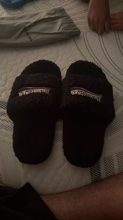 Balenciaga slides