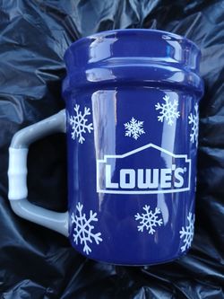 Lowes Holiday Mug