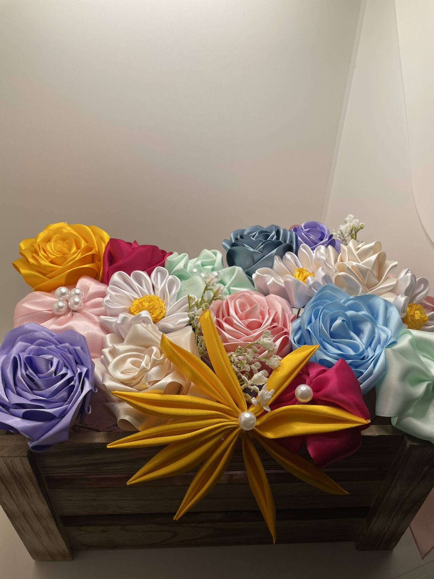 Spring Satin Flower Bouquet Box