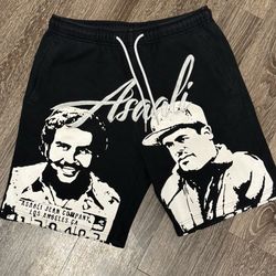 Size M asaali shorts