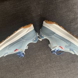 Mâché Canadian Tuxedo 