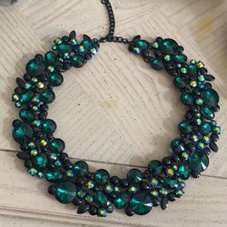 Luxury Choker Necklace With Gemstone