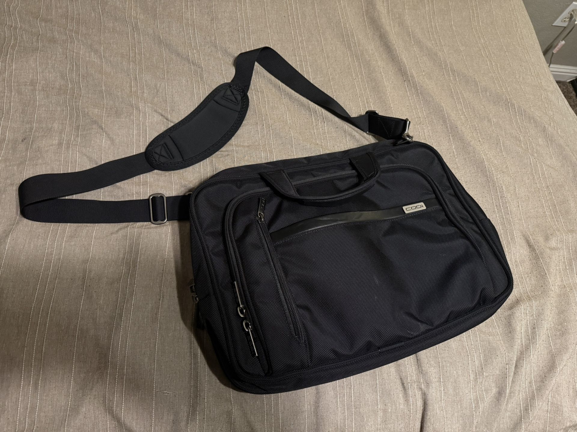 Laptop bag