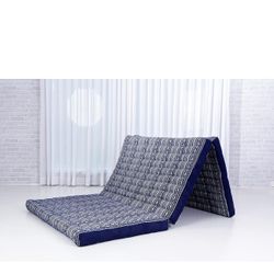 Leewadee Trifold Mattress XL – Comfortable Thai Massage Pad, Foldable Relaxation Floor Mattress Filled with Kapok, Perfect to Use as a Sleeping Mat 79