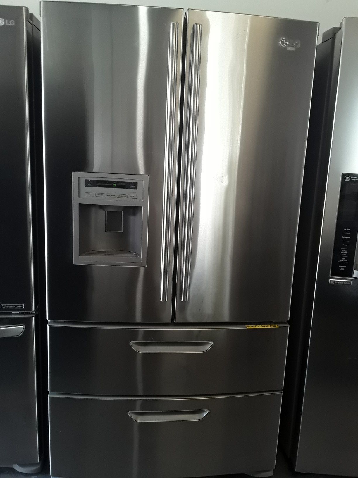 REFRIGERATOR LG 4 DOORS 2 DOORS FREEZER INVERTER EXCELLENT CONDITION WORKING PERFECT WITH WARRANTY DELIVERY SERVICES