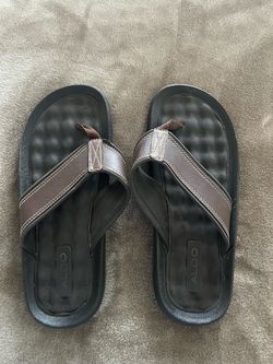 ALDO flip flops size 10 brown leather