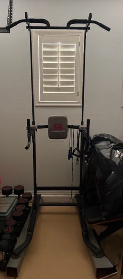 INCLINE/DECLINE BENCH WITH PULL UP/DIP BAR