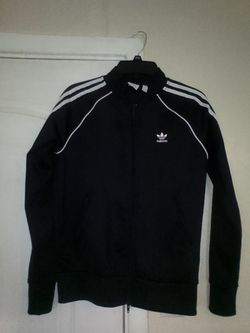 Women's Adidas Light Sweaters Size Small $25 Firm