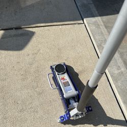Floor Jack 1.5 Ton Low Profile Rapid Jack Pittsburgh 