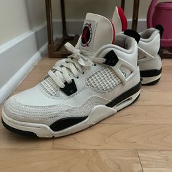 Jordan Retro 4 (Feb 2026) Big Kids 7 (8.5 in women’s)