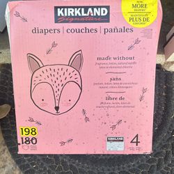 Diapers Size 4
