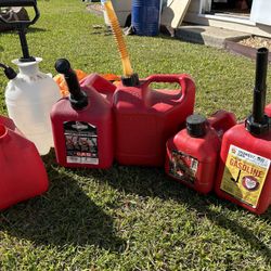 5 Gas Cans. Yard Sprayer.  