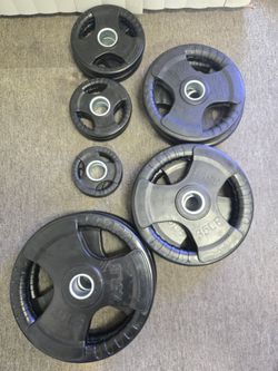 NEW 245 lb Olympic Tri-Grip Weight Plate Set – Rubber Coated