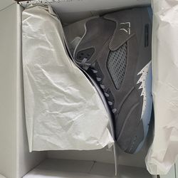Mens Wolf grey Jordan 5’s - size 13