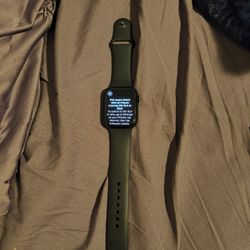 Apple Series 8 Watch