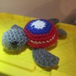 Captain America shield turtle crochet